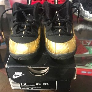 Nike little posite pro